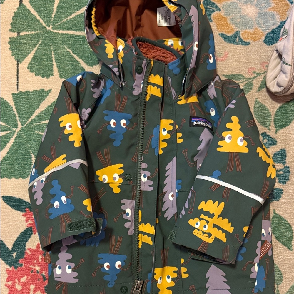 Patagonia Kids Raincoat - Forest Green with Yellow and Blue